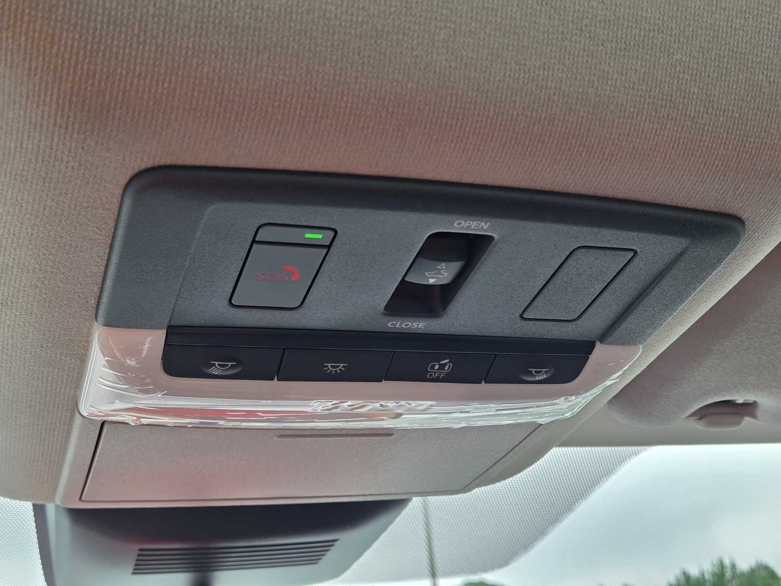 2025 Nissan Sentra SR photo 29