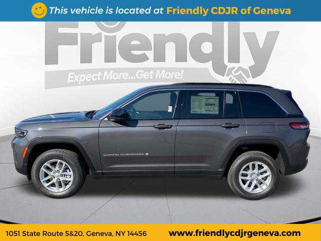 2025 Jeep Grand Cherokee Laredo X photo 9
