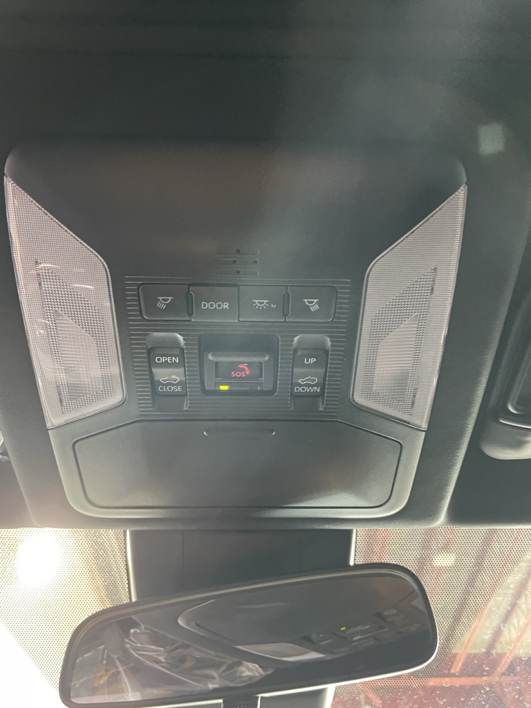 2024 Toyota RAV4 Hybrid SE photo 44