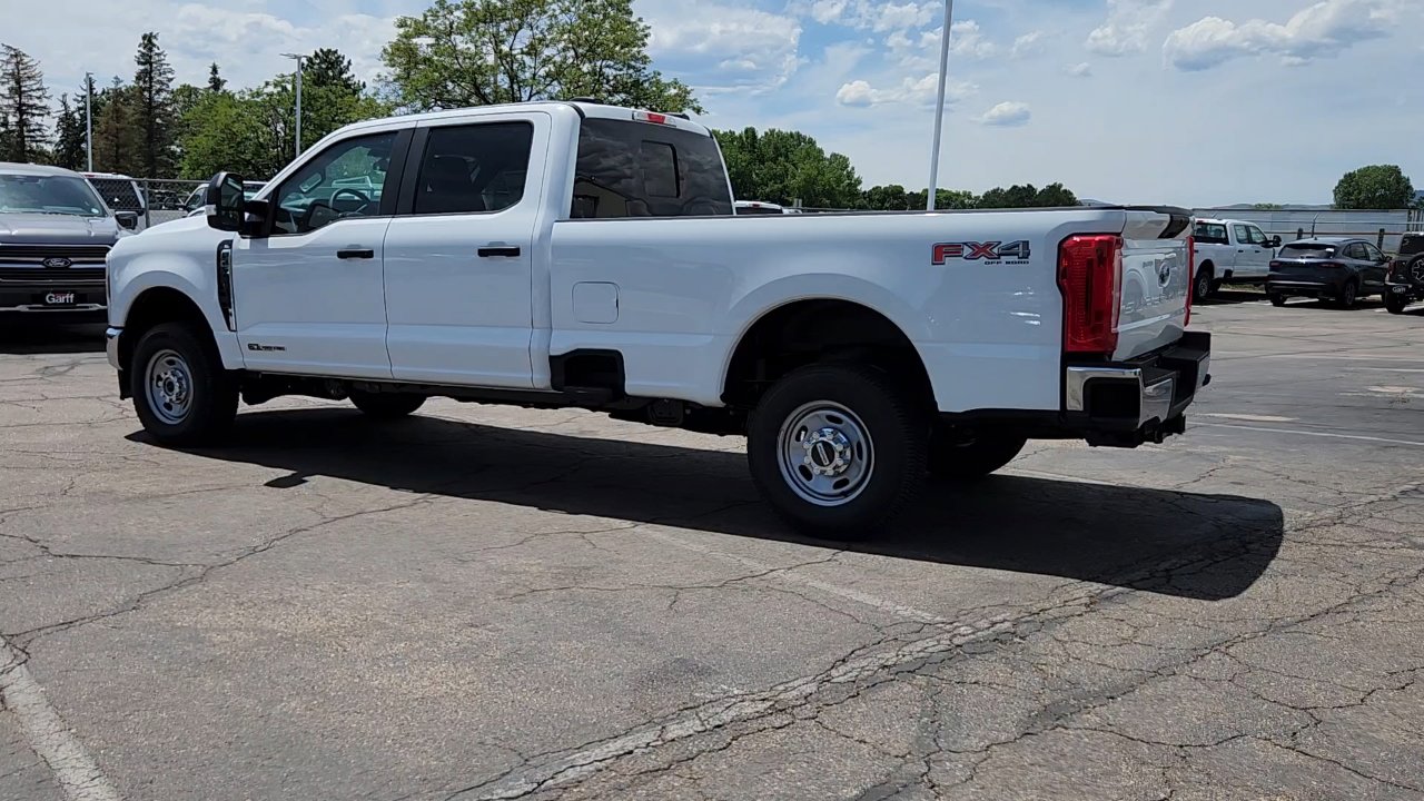 2025 Ford F-250 XL photo 4