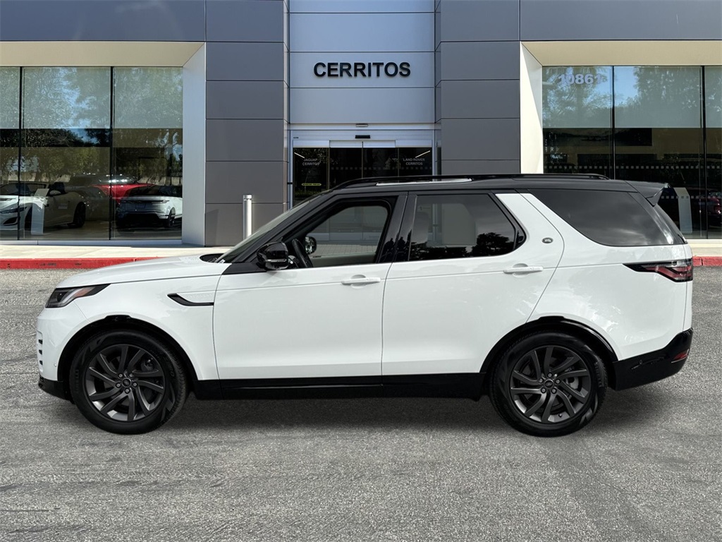 2023 Land Rover Discovery S R-Dynamic photo 8