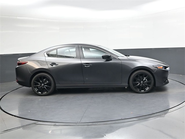 2025 Mazda Mazda3 Sedan 2.5 Select Sport photo 2