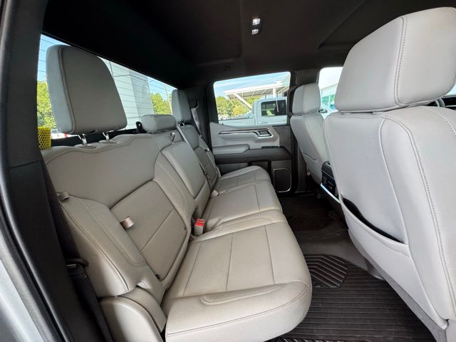 2024 Chevrolet Silverado 1500 LTZ photo 22