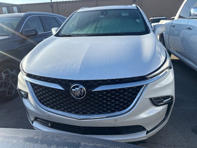 2022 Buick Enclave Avenir photo 2