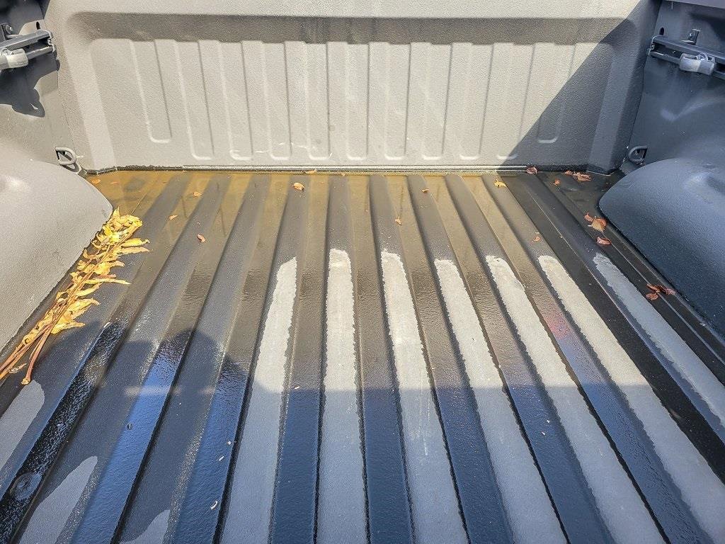 2025 RAM 1500 - Image 21