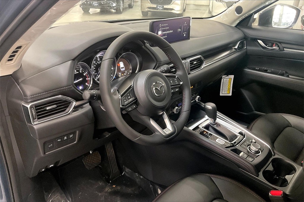 2025 MAZDA CX-5 - Image 7
