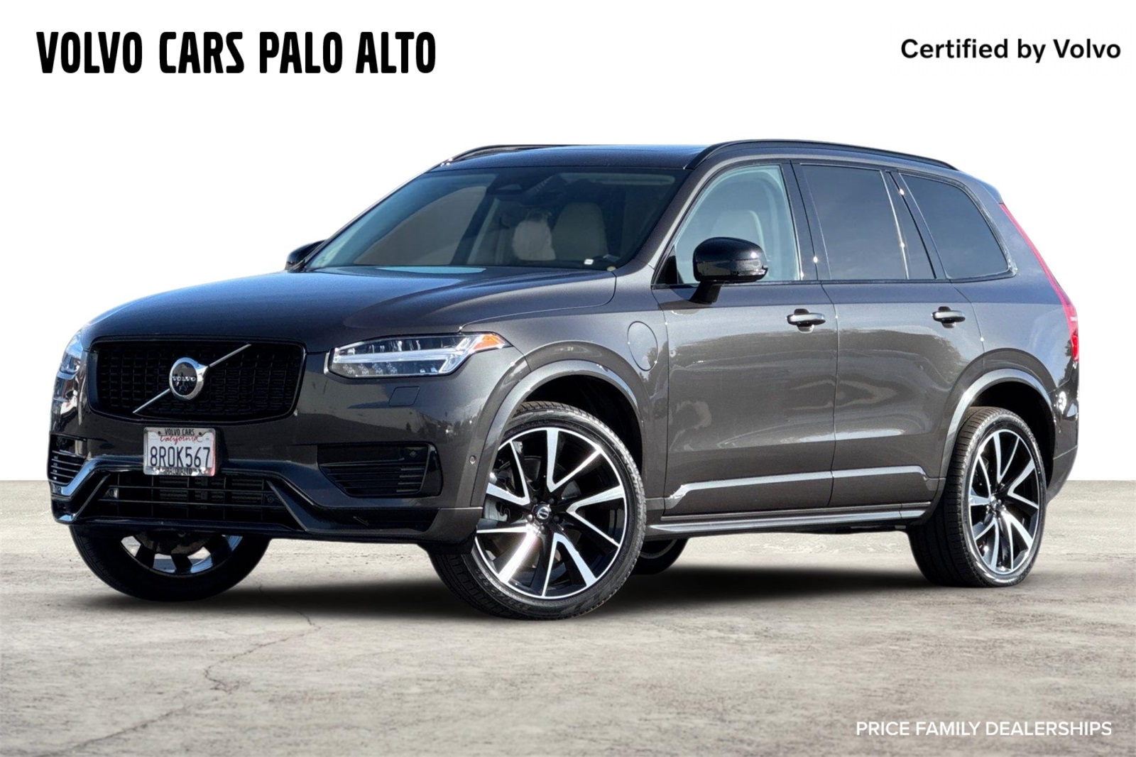 2023 Volvo XC90 Plus's photo
