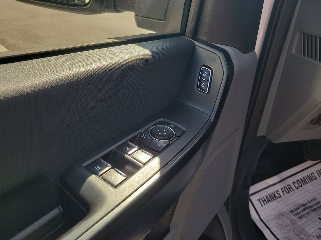 2021 Ford F-150 XL photo 11