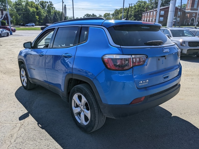 2019 Jeep Compass Latitude photo 4