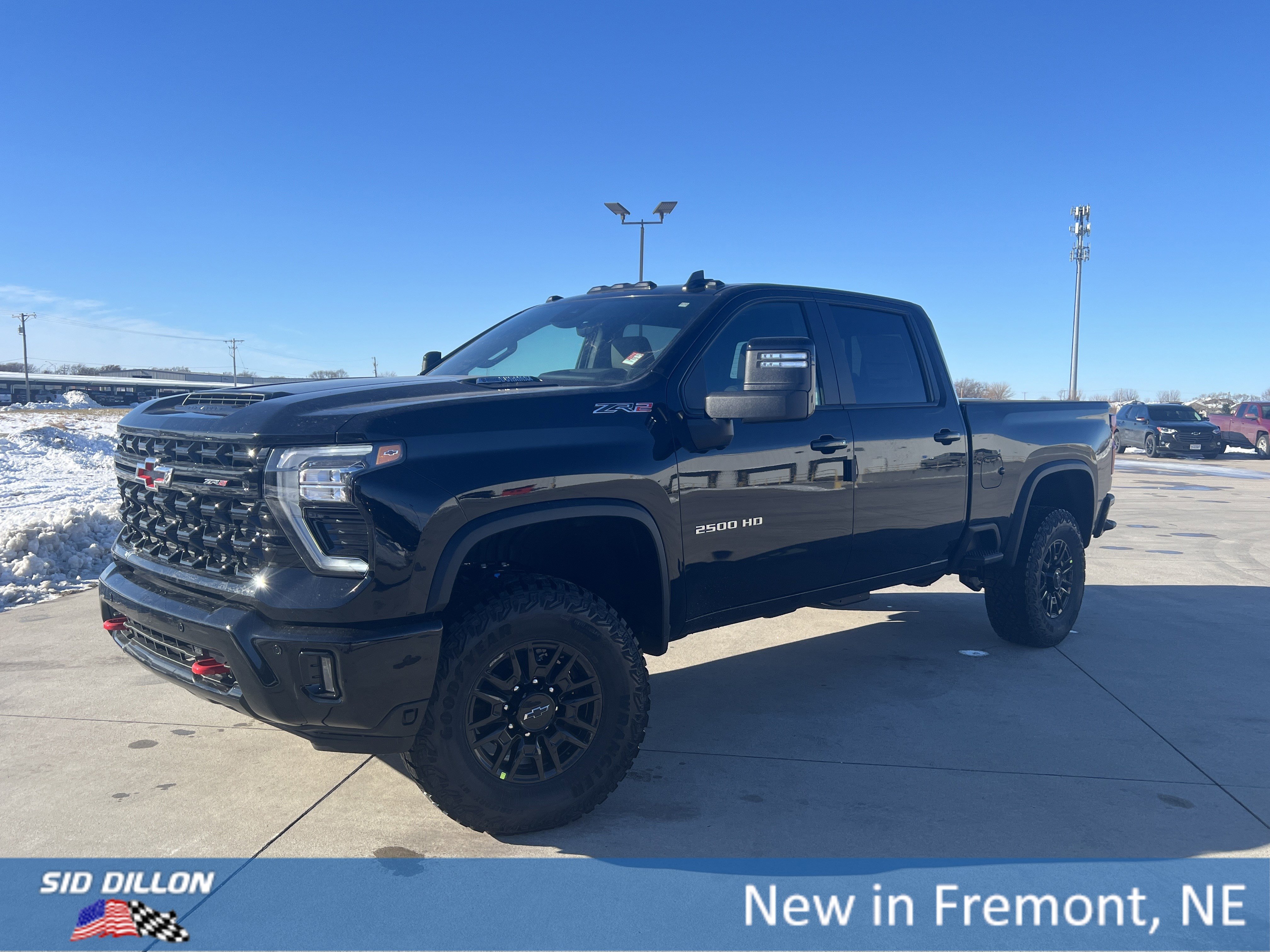 2026 Chevrolet Silverado 2500HD ZR2's photo
