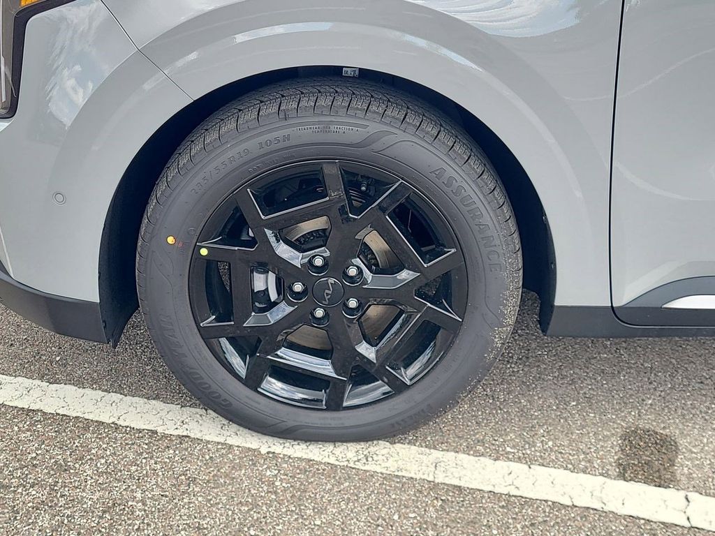 2026 Kia Carnival SX Prestige photo 10