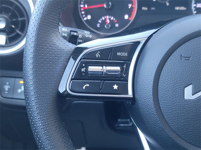 2023 Kia Forte GT-Line photo 24