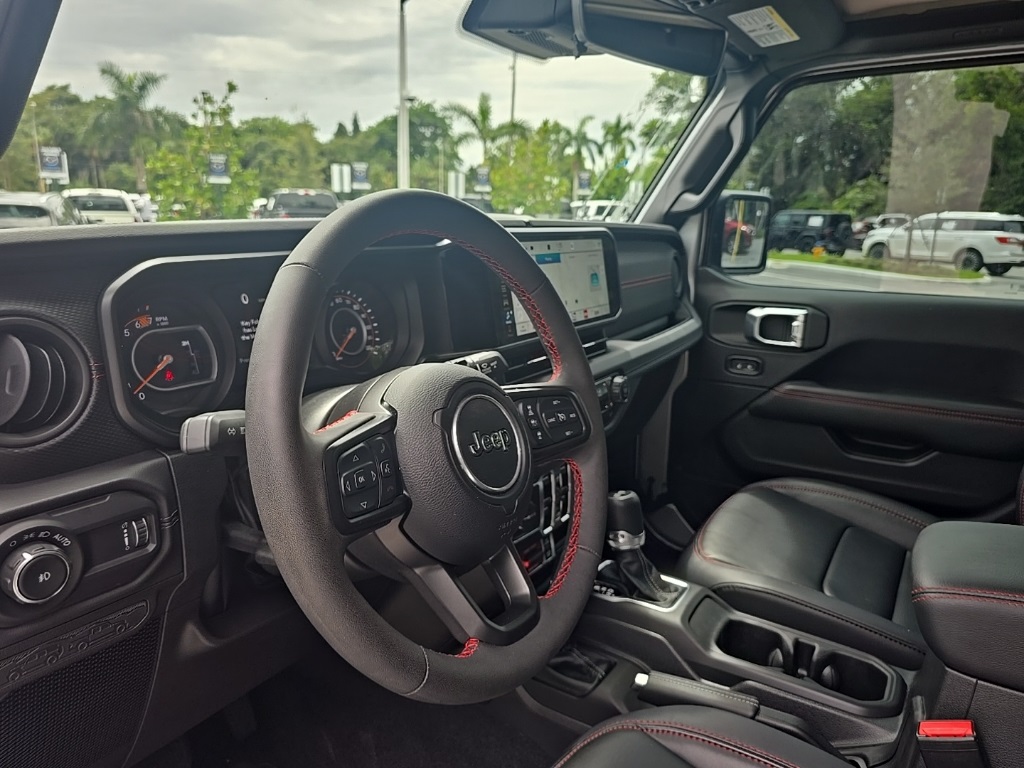 2024 Jeep Wrangler Rubicon X photo 16