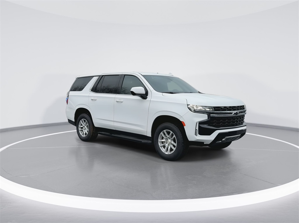2021 Chevrolet Tahoe photo 2