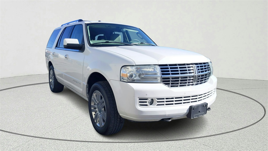 2012 Lincoln Navigator Base's photo