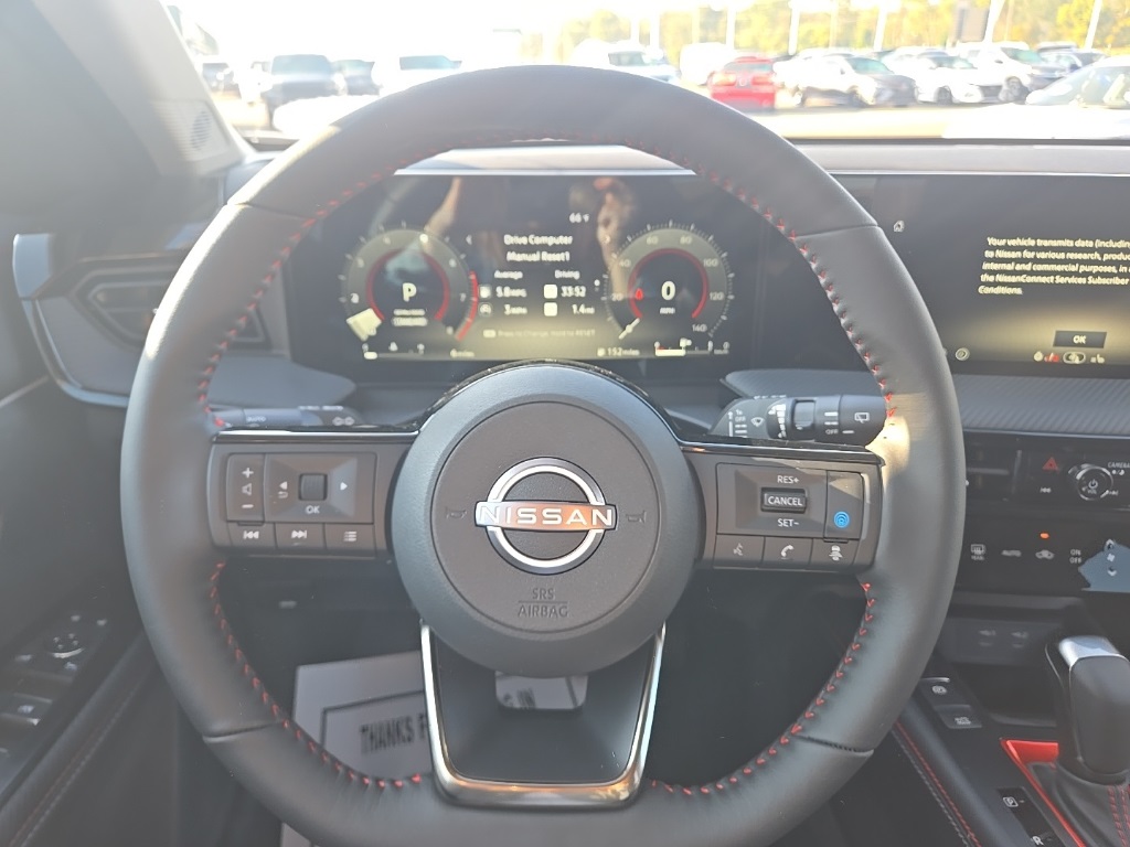 2026 Nissan Kicks SR photo 11