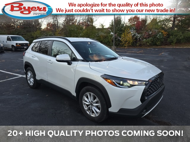 2024 Toyota Corolla Cross LE