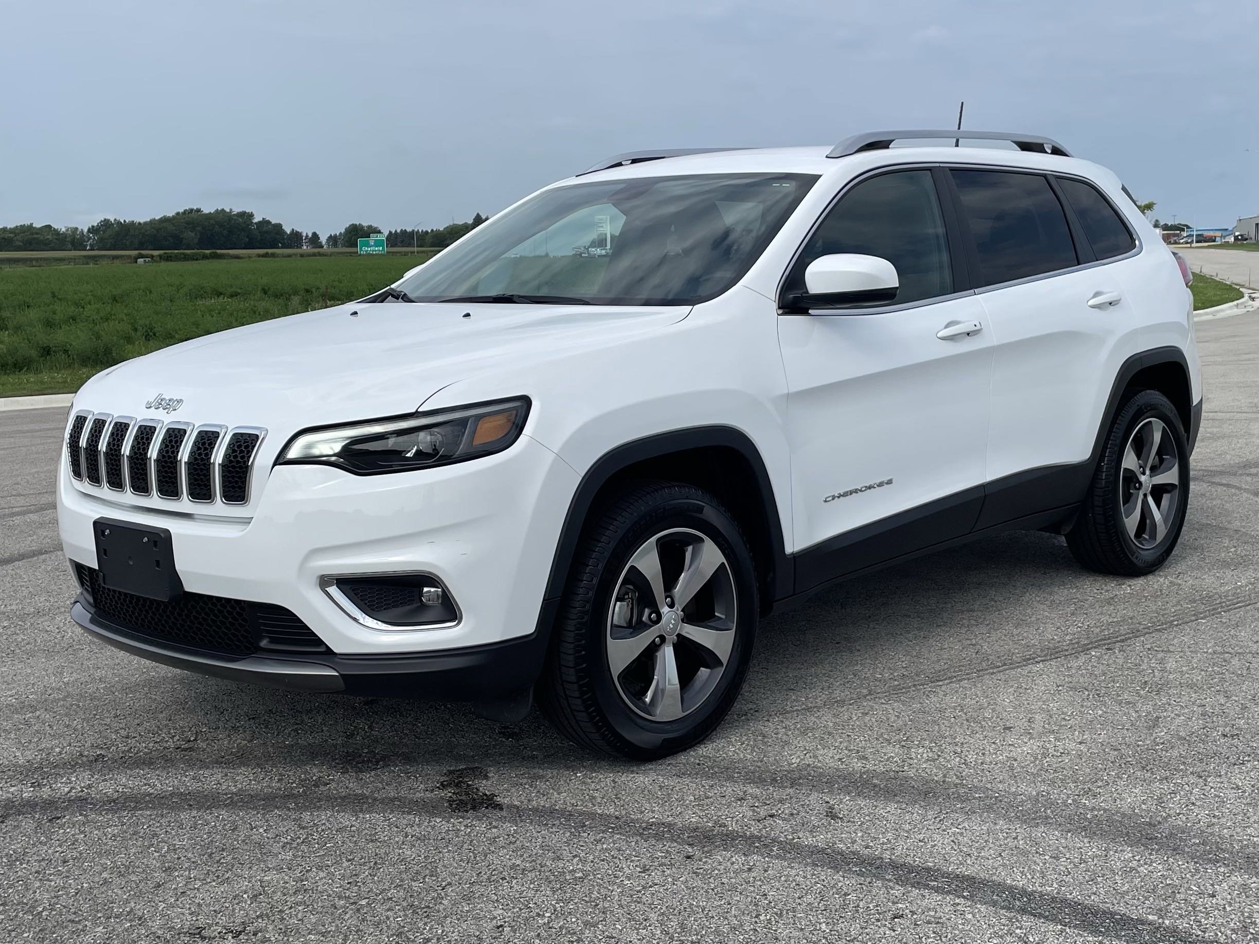 Used 2020 Jeep Cherokee Limited with VIN 1C4PJMDN5LD534469 for sale in Saint Charles, Minnesota