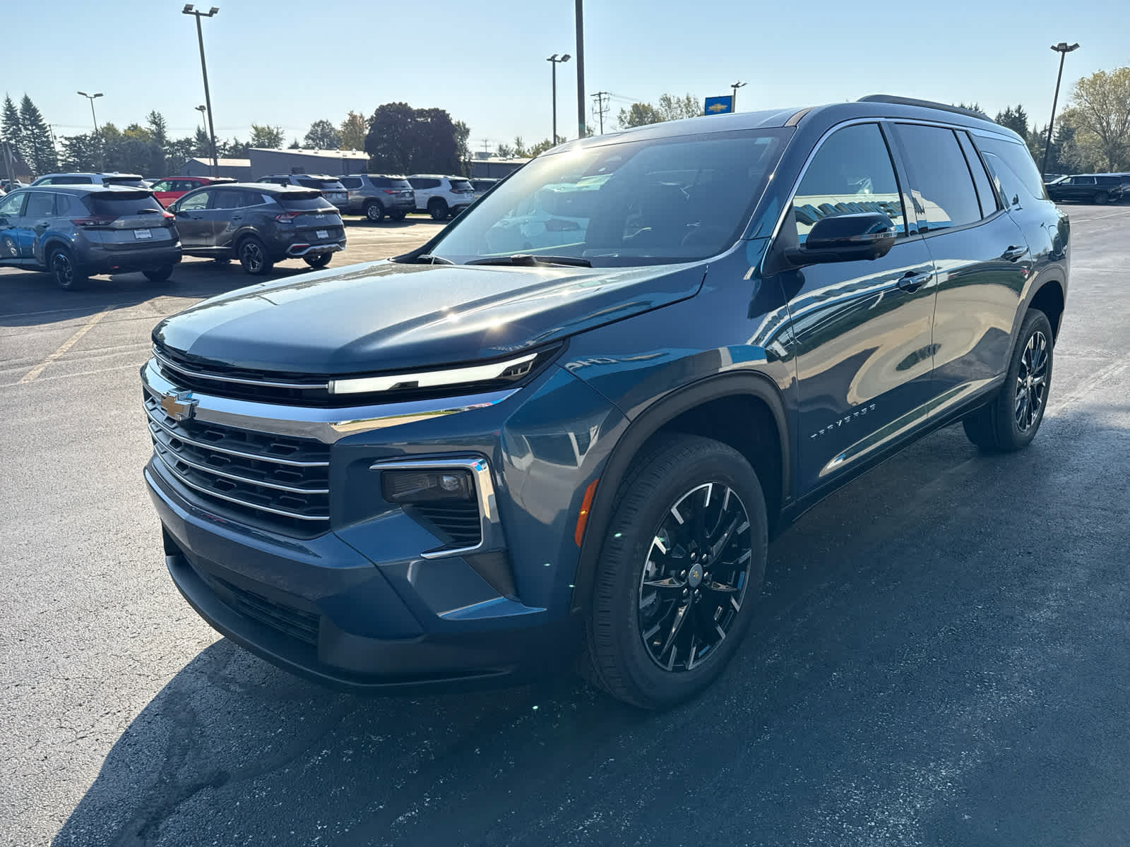 2026 Chevrolet Traverse photo 3