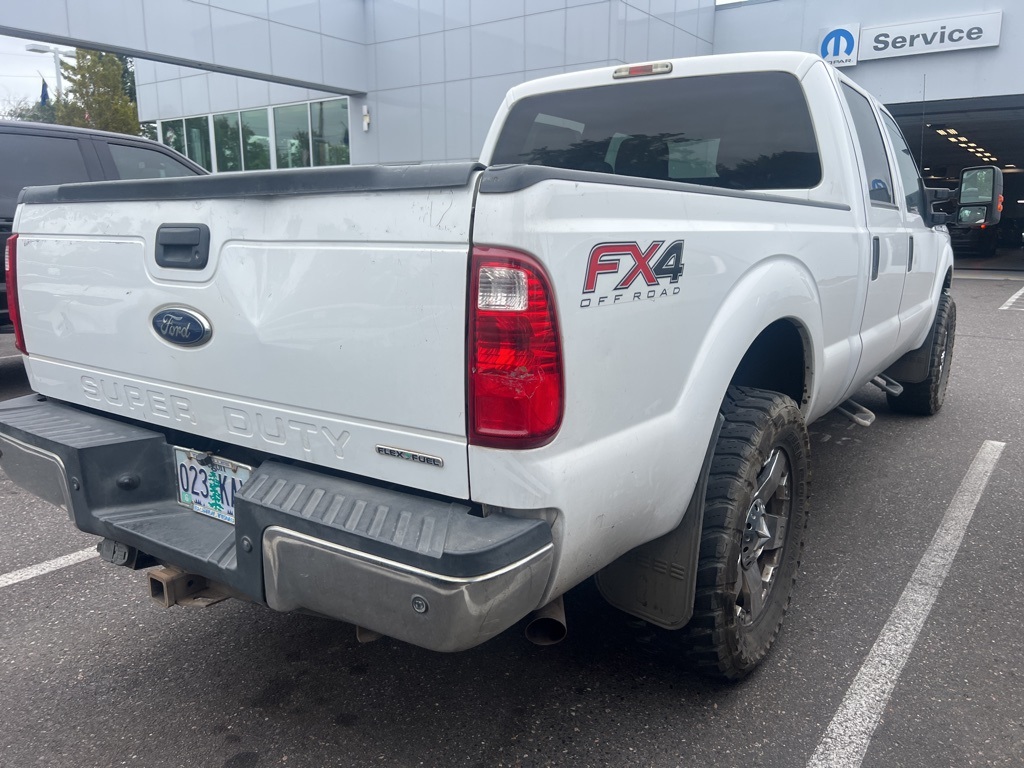 2015 Ford F-250 photo 3