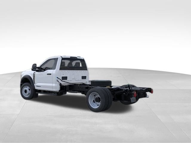 2026 Ford F-550 XL photo 4