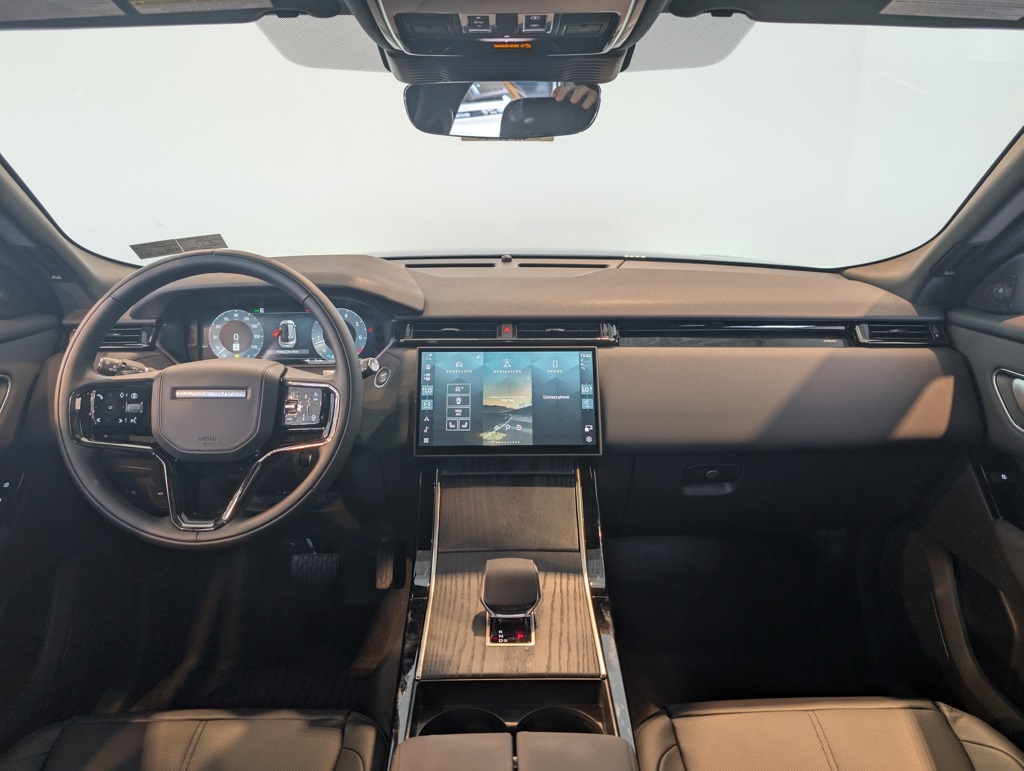 2026 Land Rover Range Rover Velar S photo 13