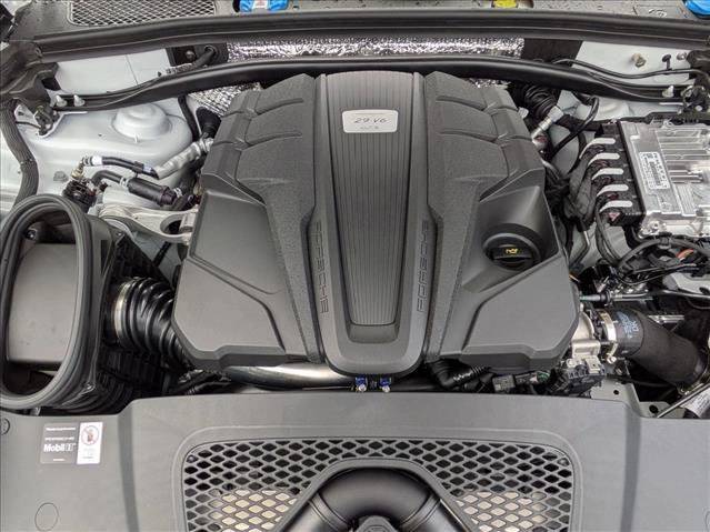 2026 Porsche Macan GTS photo 26