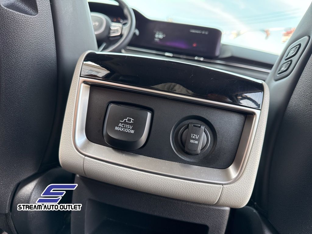 2024 Kia Carnival SX photo 23