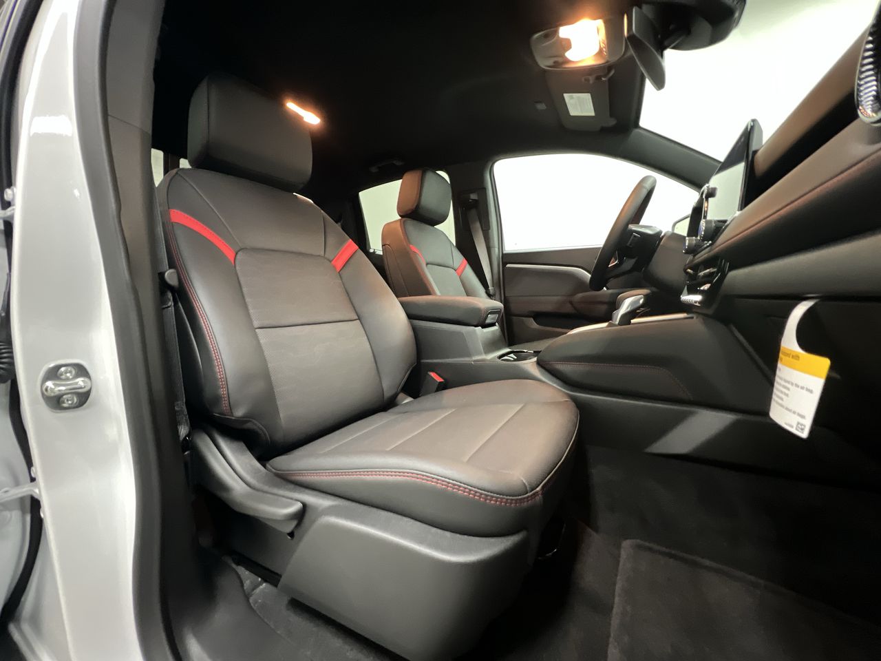 2026 Chevrolet Colorado Z71 photo 26