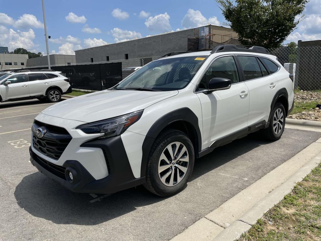 2024 Subaru Outback Base photo 2