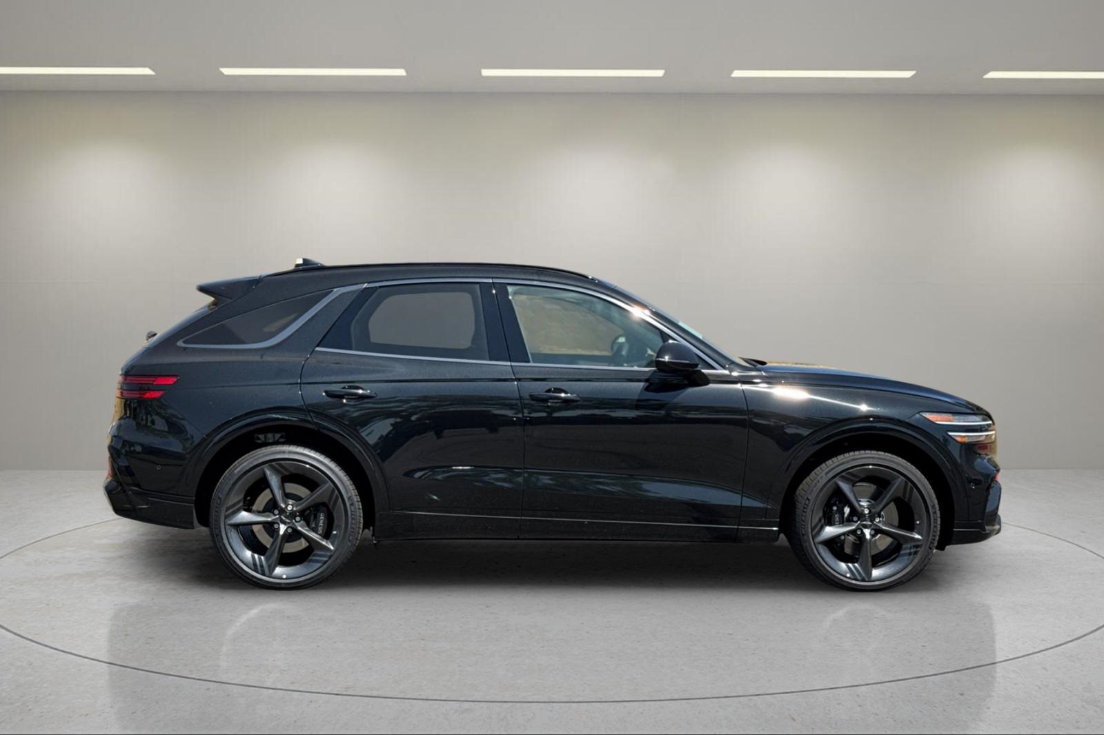 2026 Genesis GV70 3.5T Sport Prestige photo 2