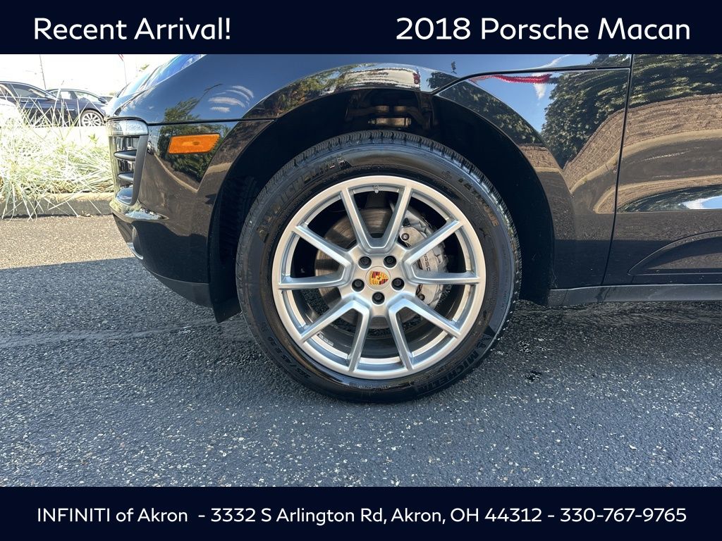 2018 Porsche Macan S photo 21