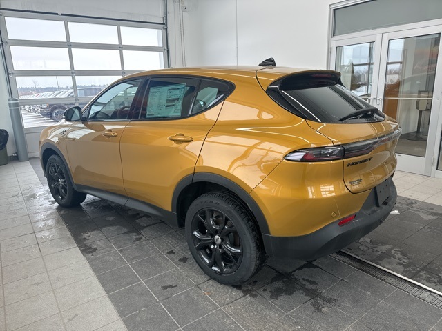 2024 Dodge Hornet GT photo 3
