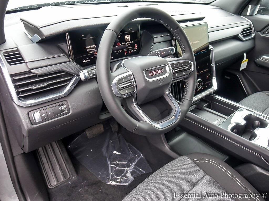 2026 GMC ACADIA - Image 9