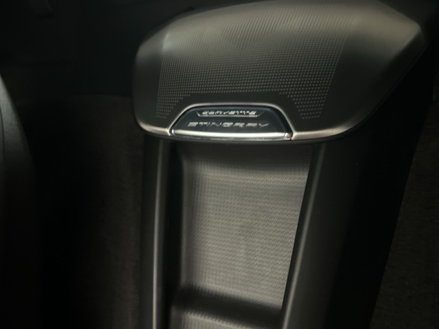 2022 Chevrolet Corvette Stingray 2LT photo 18