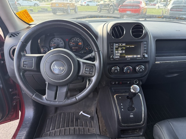 2016 Jeep Patriot High Altitude photo 10