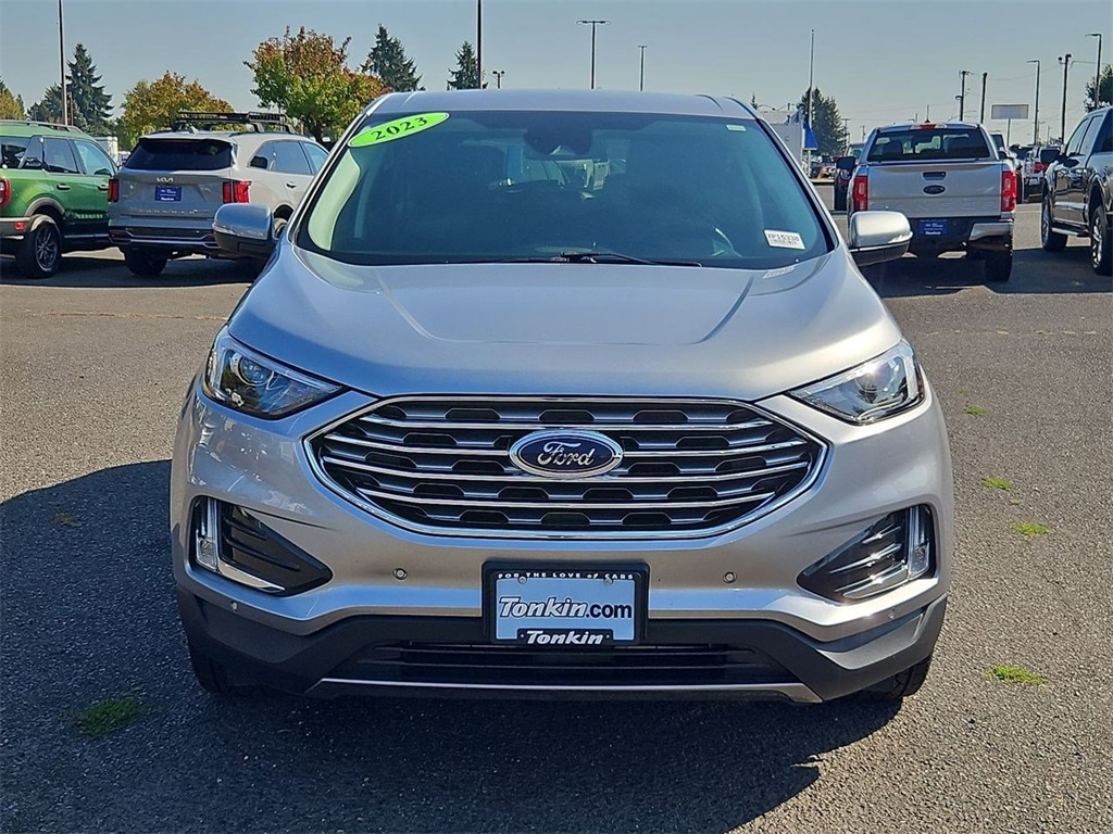 2023 Ford Edge Titanium photo 8
