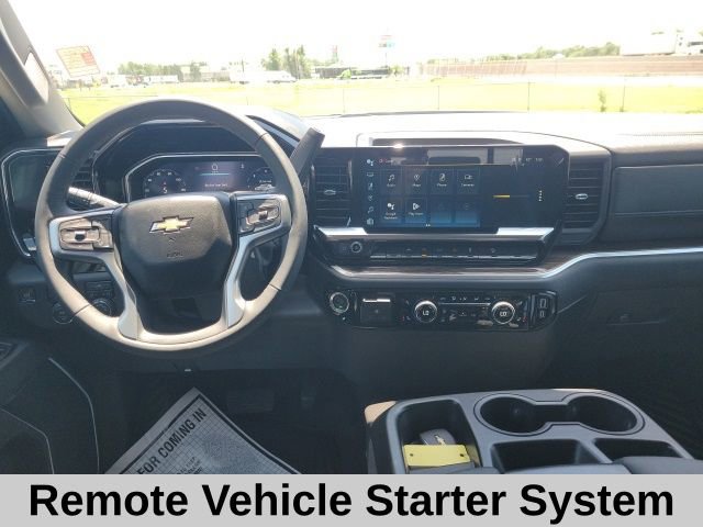 2026 Chevrolet Silverado 1500 LT photo 3