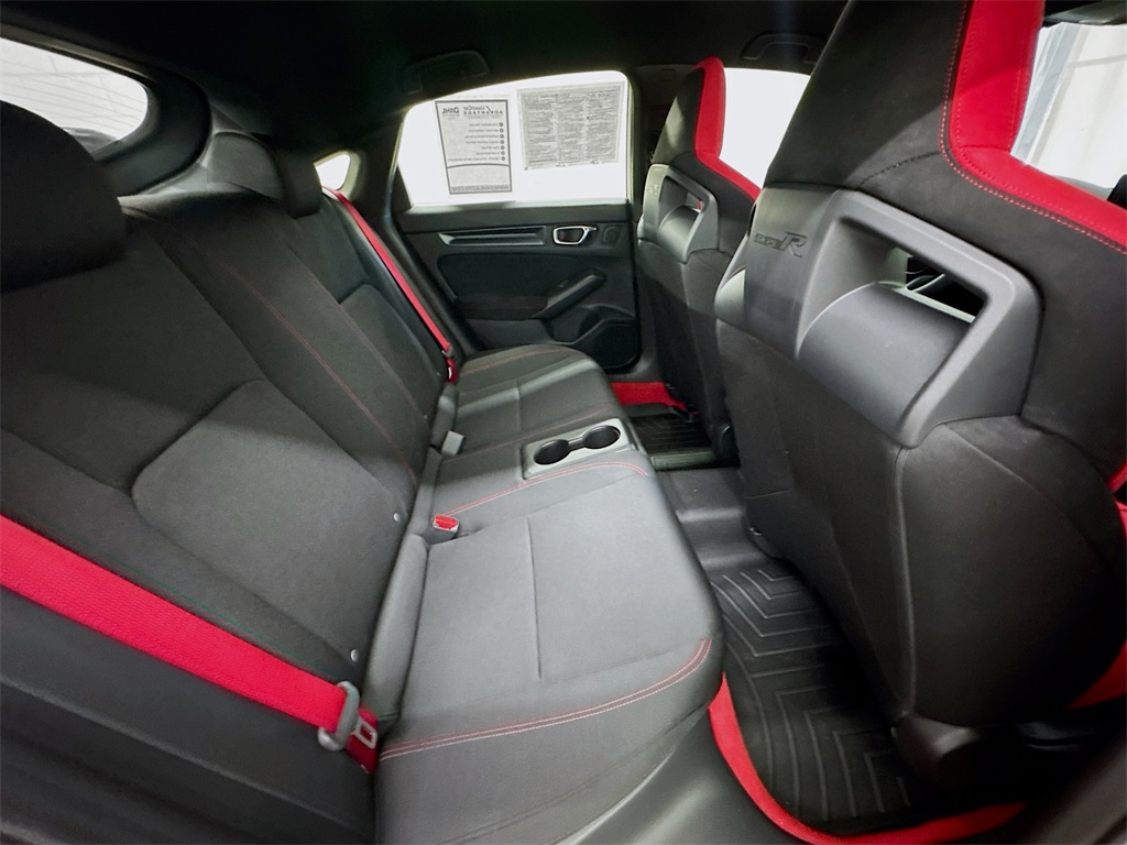 2024 Honda Civic Type R photo 23