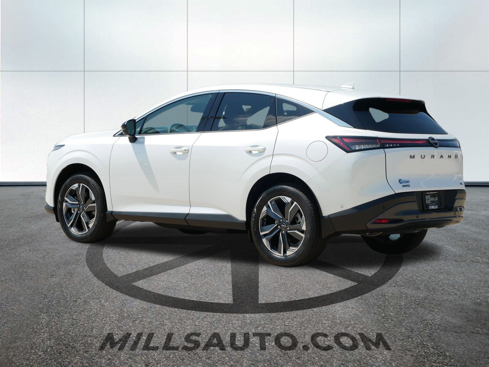 2025 Nissan Murano SL photo 2
