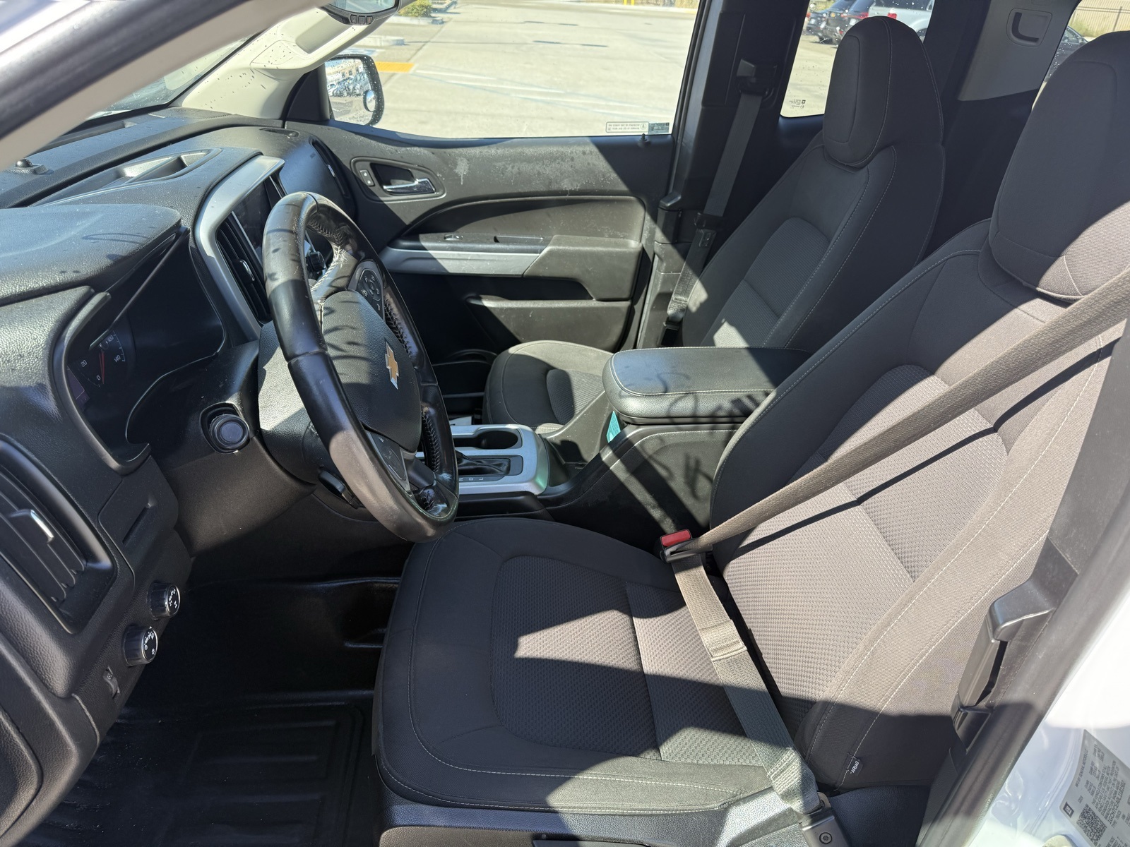 2020 Chevrolet Silverado 1500 LT photo 6