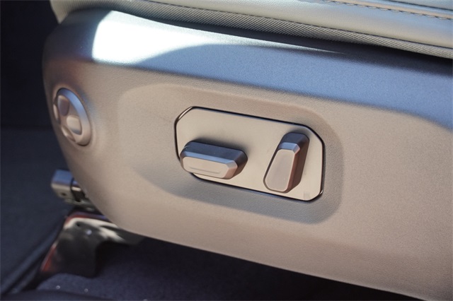 2025 Jeep Gladiator Mojave photo 18