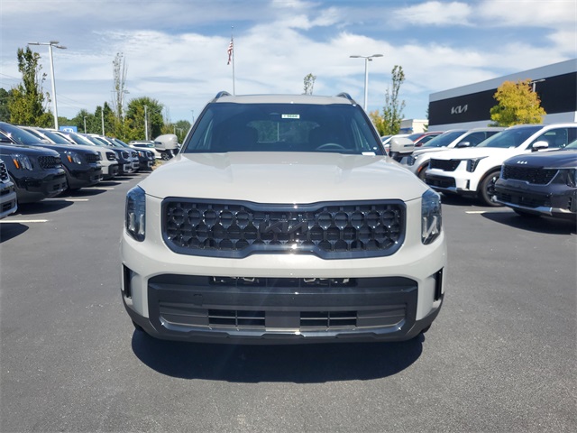 2025 Kia Telluride EX X-Pro photo 2