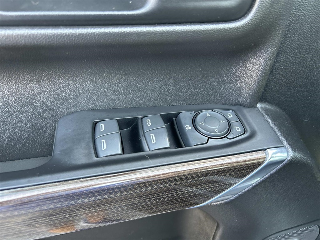 2022 Chevrolet Silverado 1500 RST photo 24