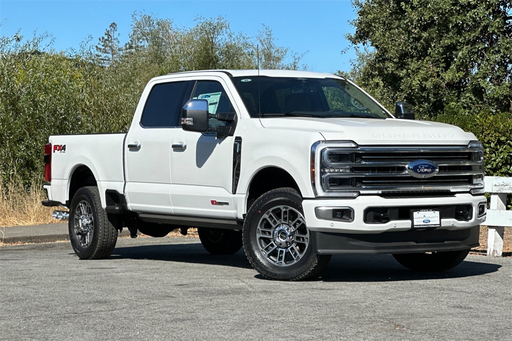 2025 Ford F-350 photo 2