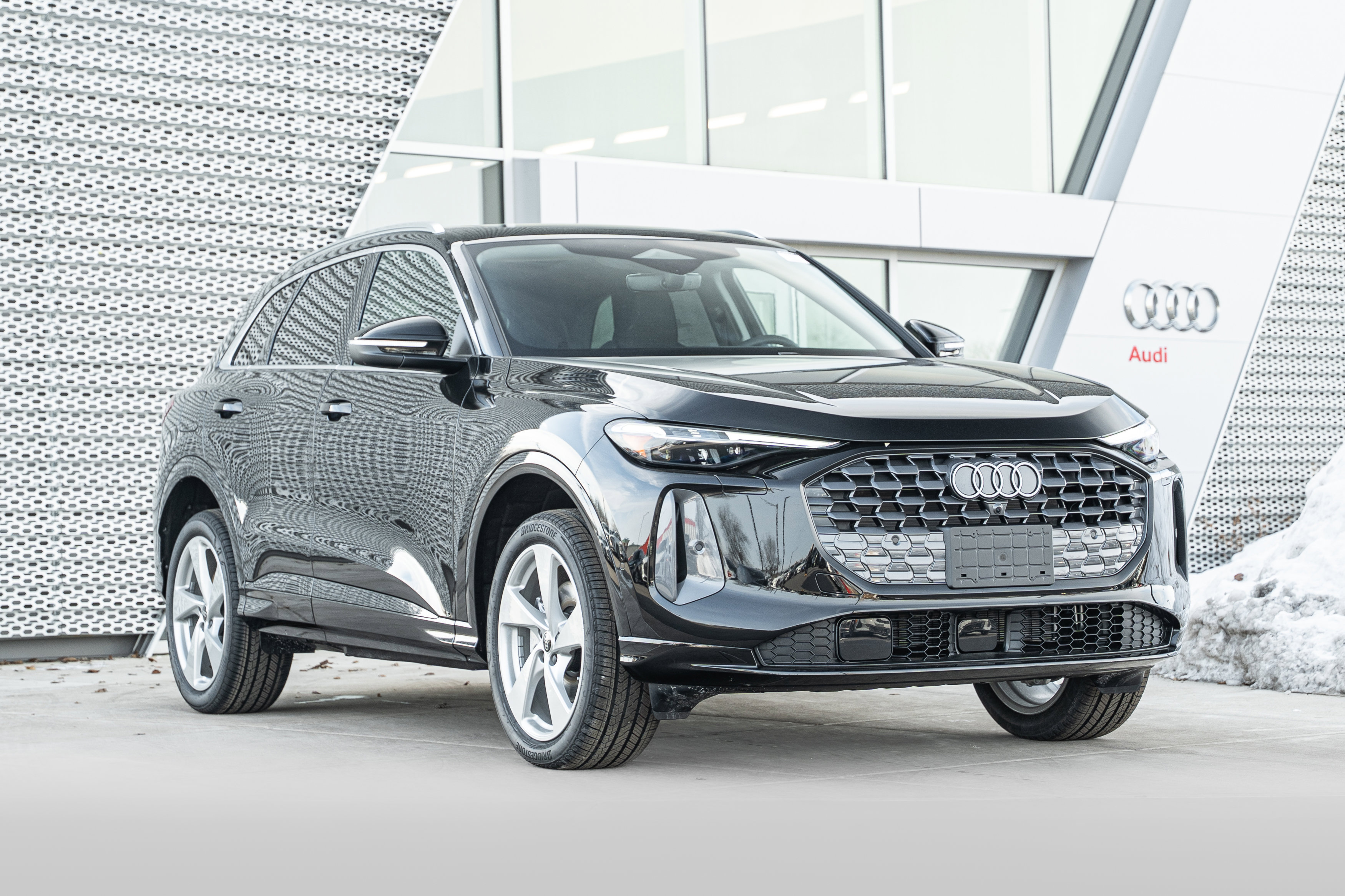 2025 Audi New Q5 Premium Plus's photo