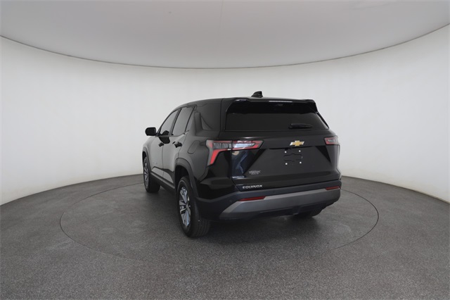2025 Chevrolet Equinox LT photo 9