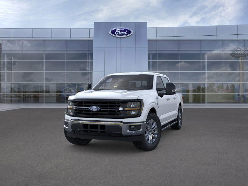 2025 Ford F-150 XLT photo 2