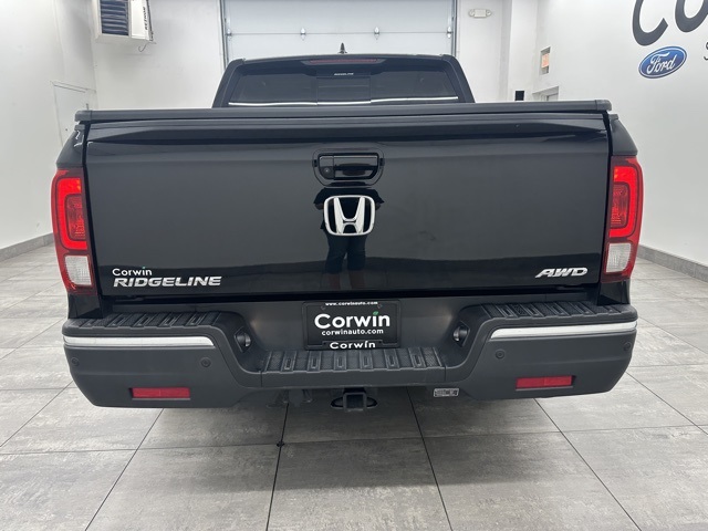 2020 Honda Ridgeline RTL-E photo 3