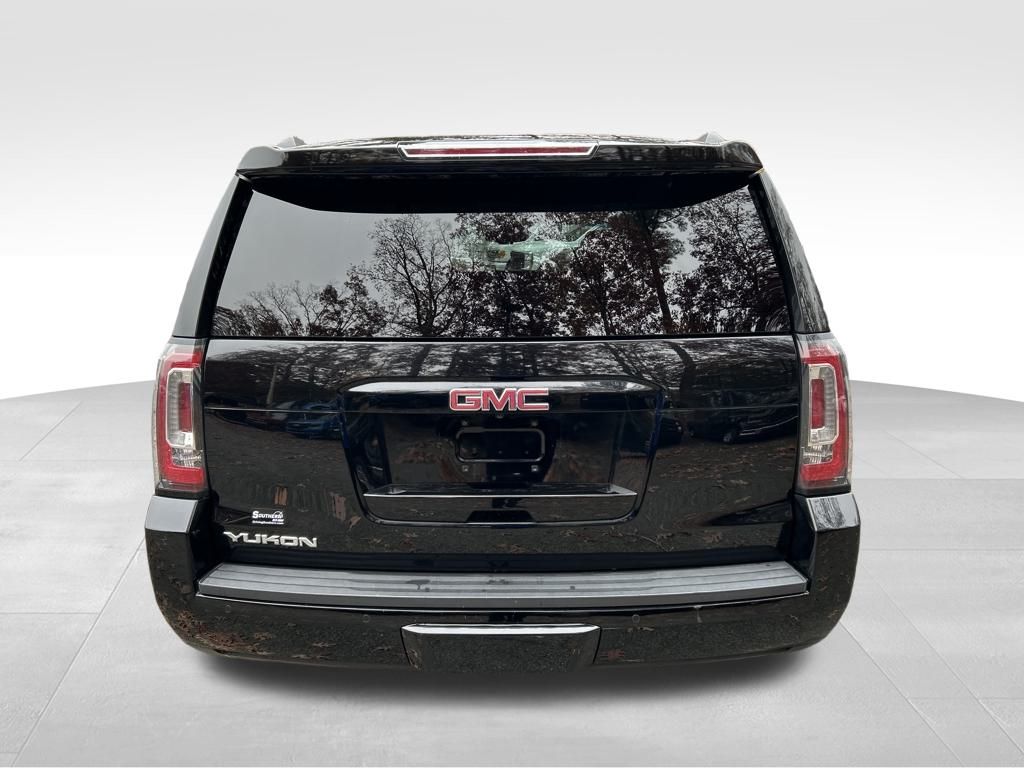 2018 Gmc Yukon SLT photo 3